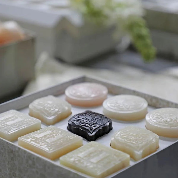 Senteurs D'Orient Box of 9 Mini Ma'amoul Soaps
