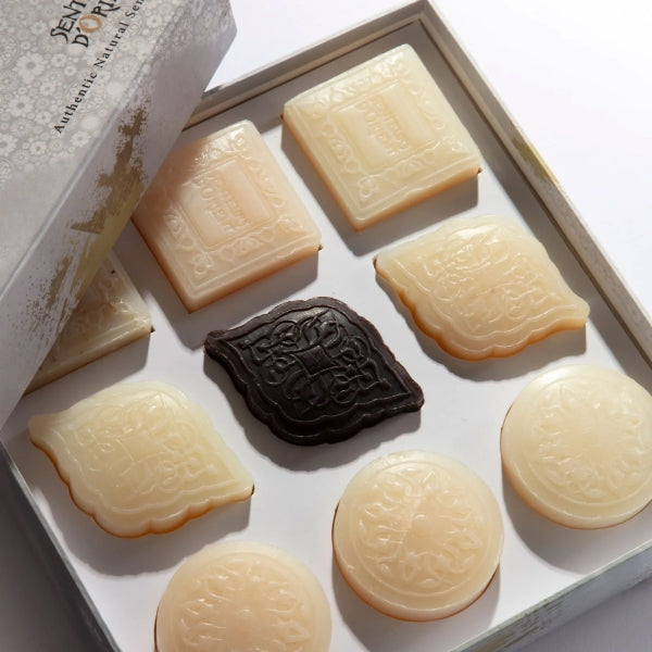 Senteurs D'Orient Box of 9 Mini Ma'amoul Soaps