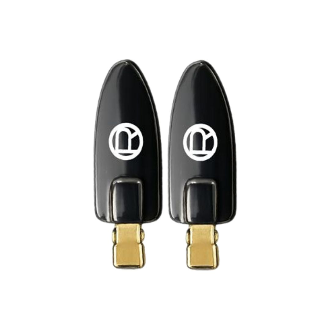 Gift From L'Oréal Paris: Black Pins